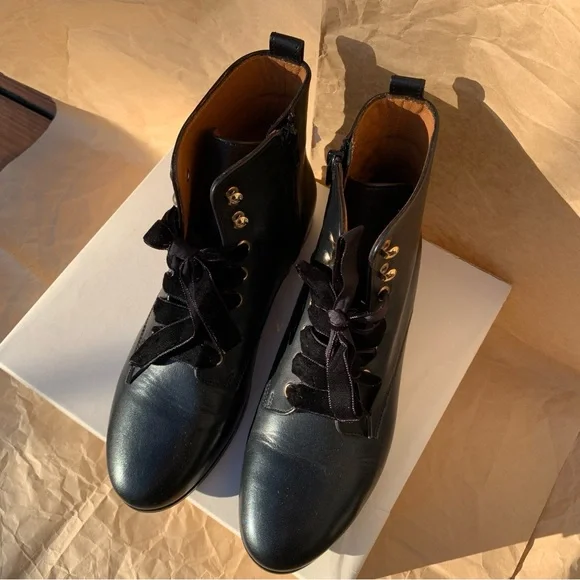 Sezane EUGENIE Boots/Sézane EUGENIE Leather Boots, New Black + Velvet Laces 39/8 - Picture 13 of 16
